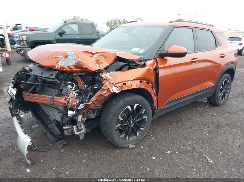 2022 CHEVROLET TRAILBLAZER auction photo 2