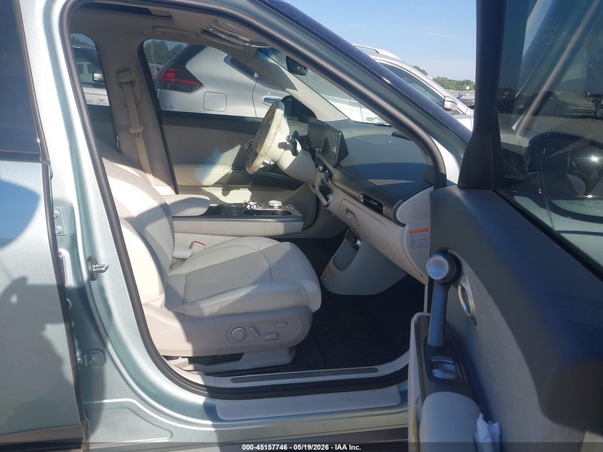2024 GENESIS GV60 auction photo 5