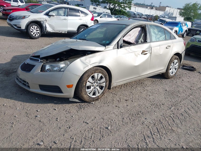 2014 Chevrolet Cruze Ls Auto 1G1PA5SG5E7163527 photo 1