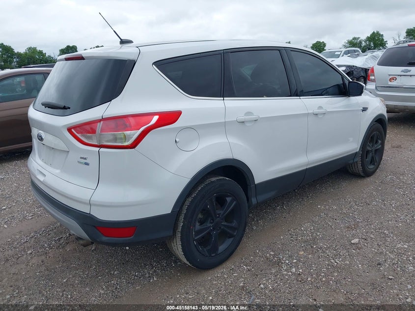 2014 FORD ESCAPE auction photo 4