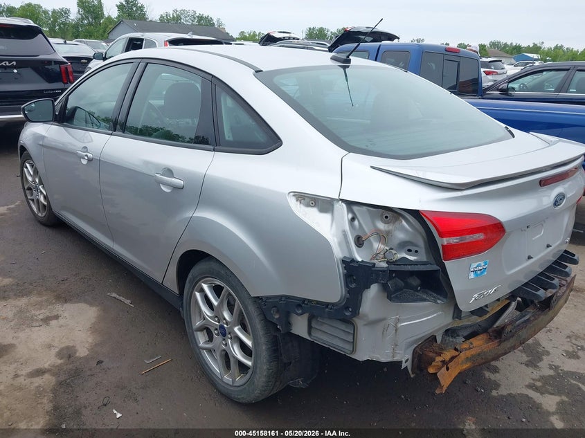 Vin: 1fadp3f23fl247579, lot: 45655825, ford focus se 20153