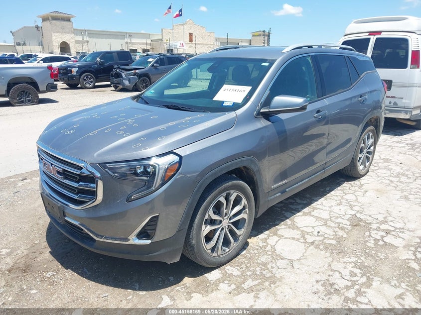 2021 GMC TERRAIN auction photo 2