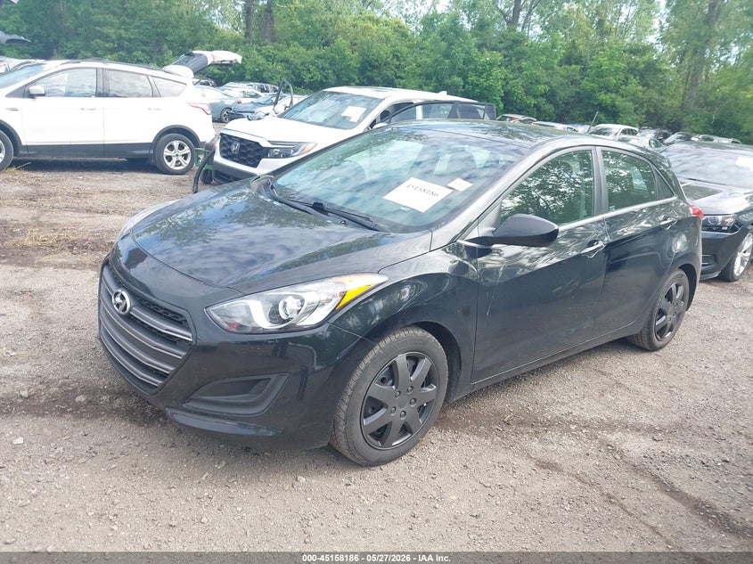 2016 Hyundai Elantra Gt KMHD35LH9GU267692 photo 1