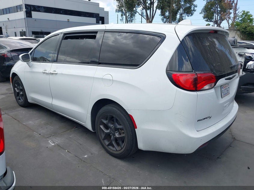 Vin: 2c4rc1fg6lr282129, lot: 45656084, chrysler pacifica touring 20203