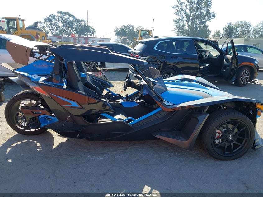 2020 Polaris Slingshot R VIN: 57XAARGB8L8138797 Lot: 45158528