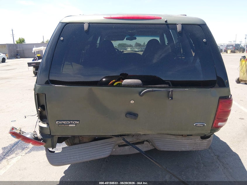 2000 Ford Expedition Eddie Bauer VIN: 1FMPU18LXYLA56668 Lot: 45158533
