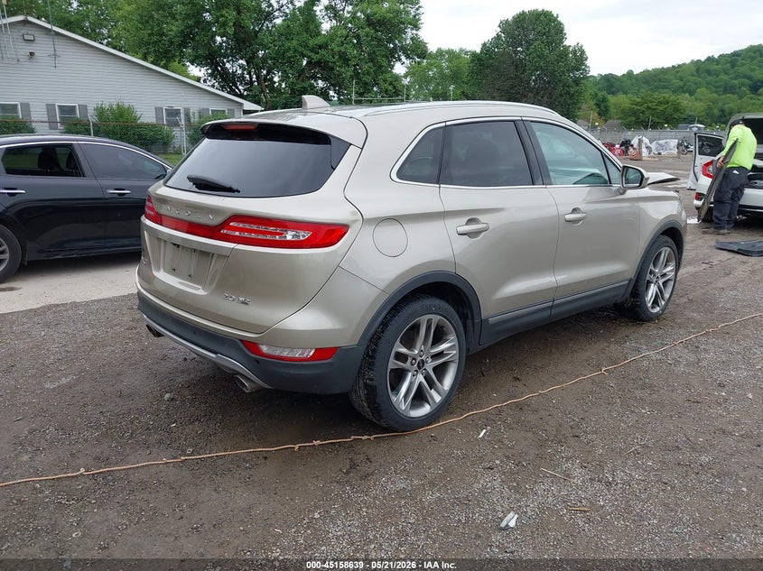 Vin: 5lmcj2a99fuj08985, lot: 45656301, lincoln mkc 20154