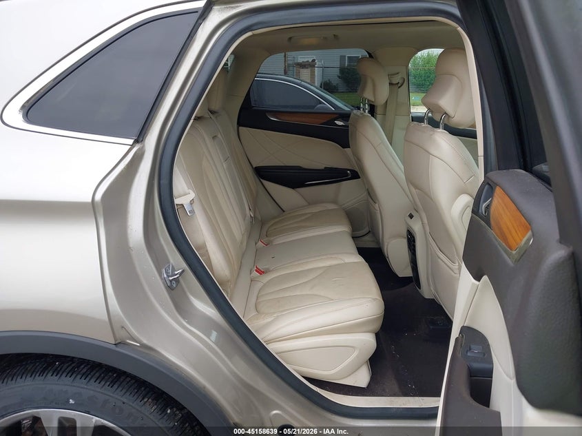 2015 Lincoln Mkc VIN: 5LMCJ2A99FUJ08985 Lot: 45158639