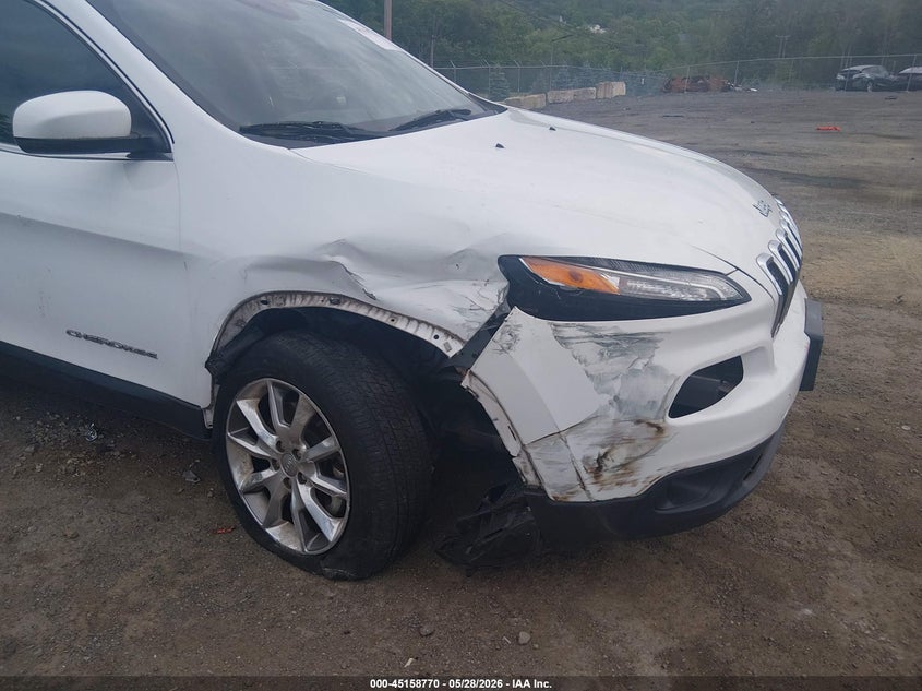 2014 JEEP CHEROKEE auction photo 6