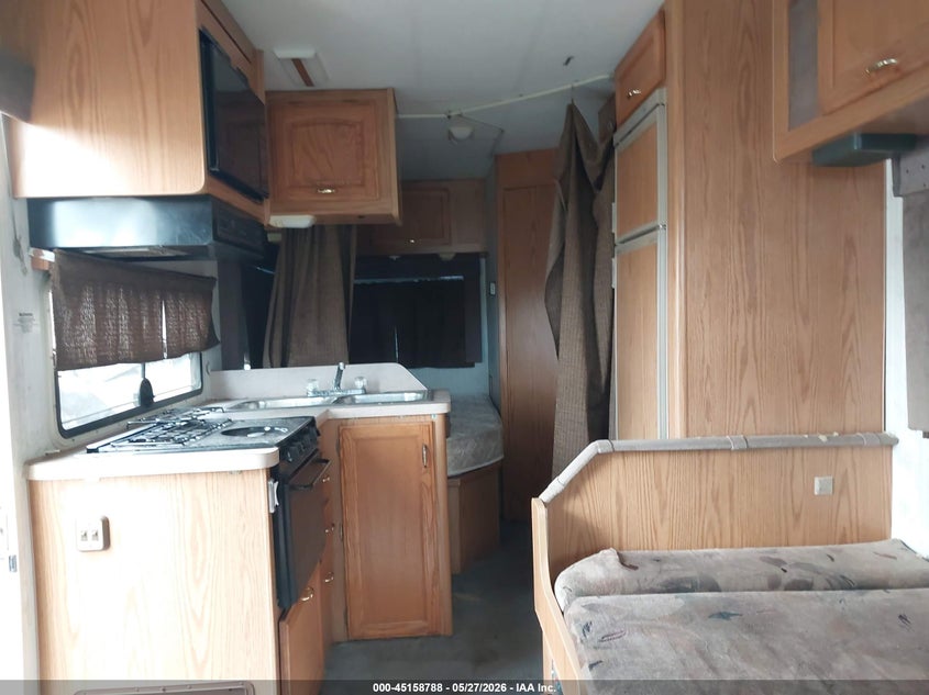 1995 Ford Econoline E350 Cutaway Van VIN: 1FDKE30G2SHA36944 Lot: 45158788