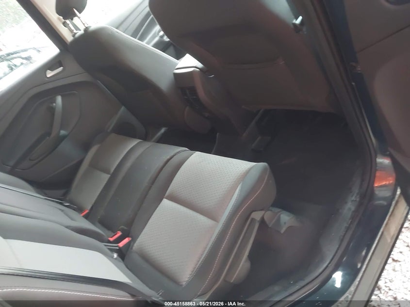 2019 FORD ESCAPE auction photo 8