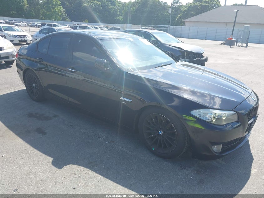 2012 BMW 528 XI