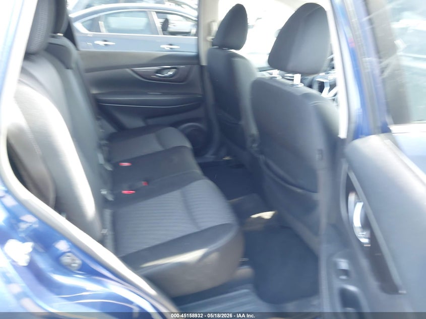 VIN JN8AT2MT1KW503245 2019 NISSAN ROGUE SV