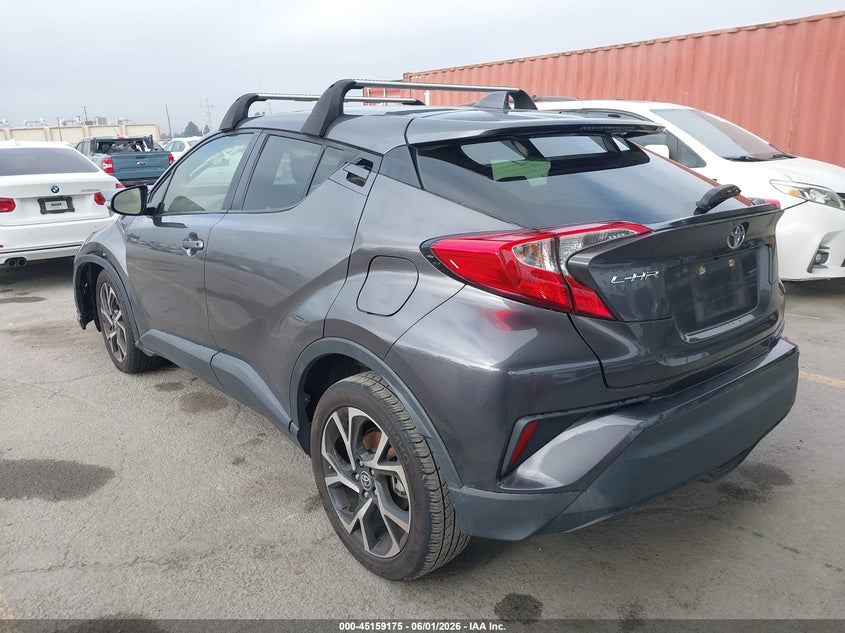 Vin: jtnkhmbx0l1084639, lot: 45656840, toyota c-hr xle 20203