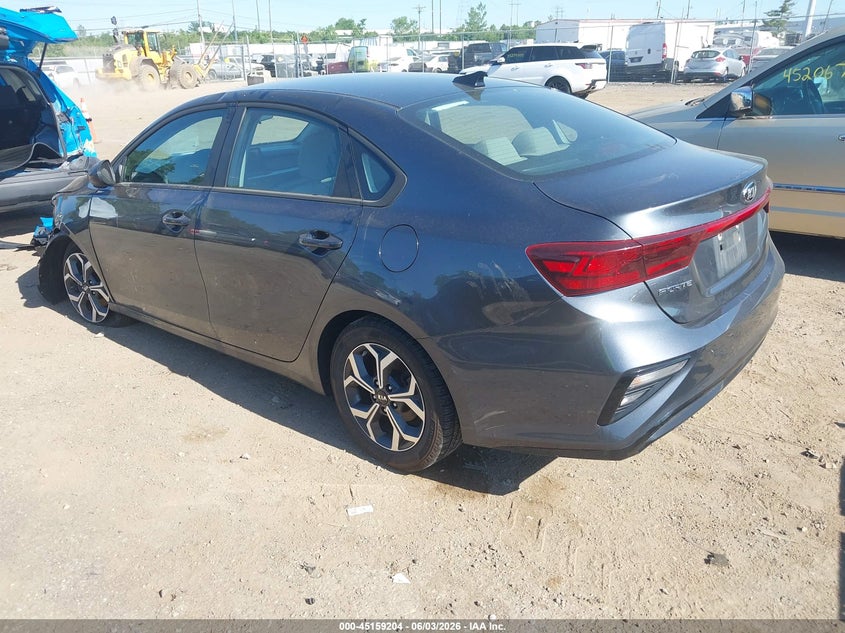 VIN: 3KPF24AD8LE235299 2020 KIA FORTE