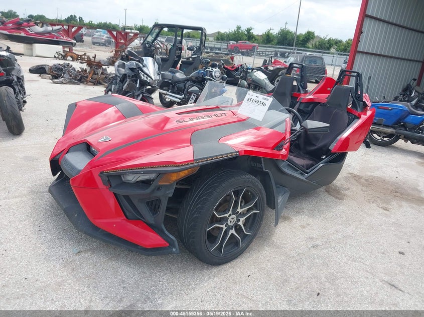 2020 POLARIS SLINGSHOT auction photo 2