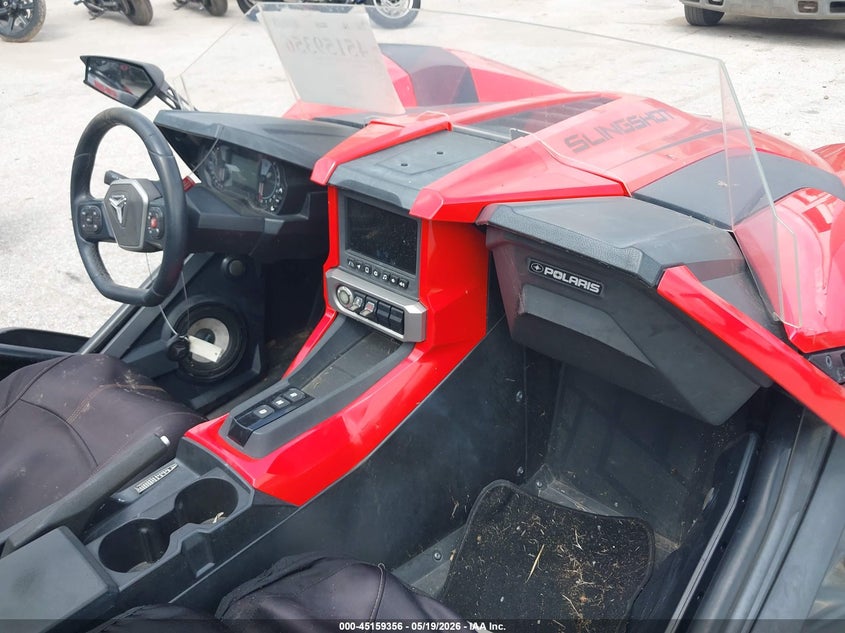 2020 POLARIS SLINGSHOT auction photo 5