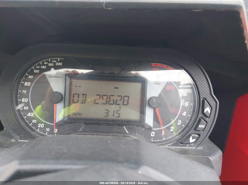 2020 POLARIS SLINGSHOT auction photo 7
