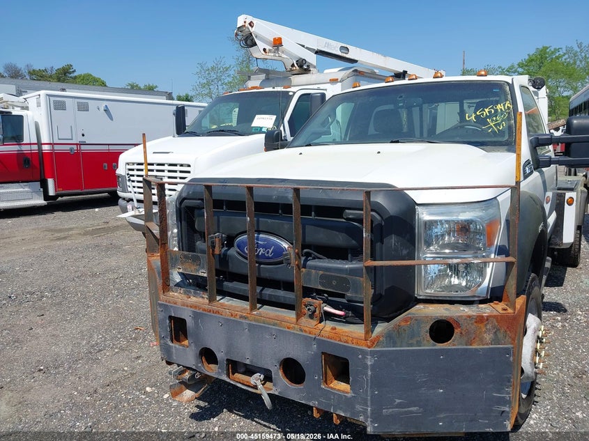 2015 Ford F550 F-550 Chassis Xl white Lot 111045159473 Vin 1FDUF5HT0FEB04992