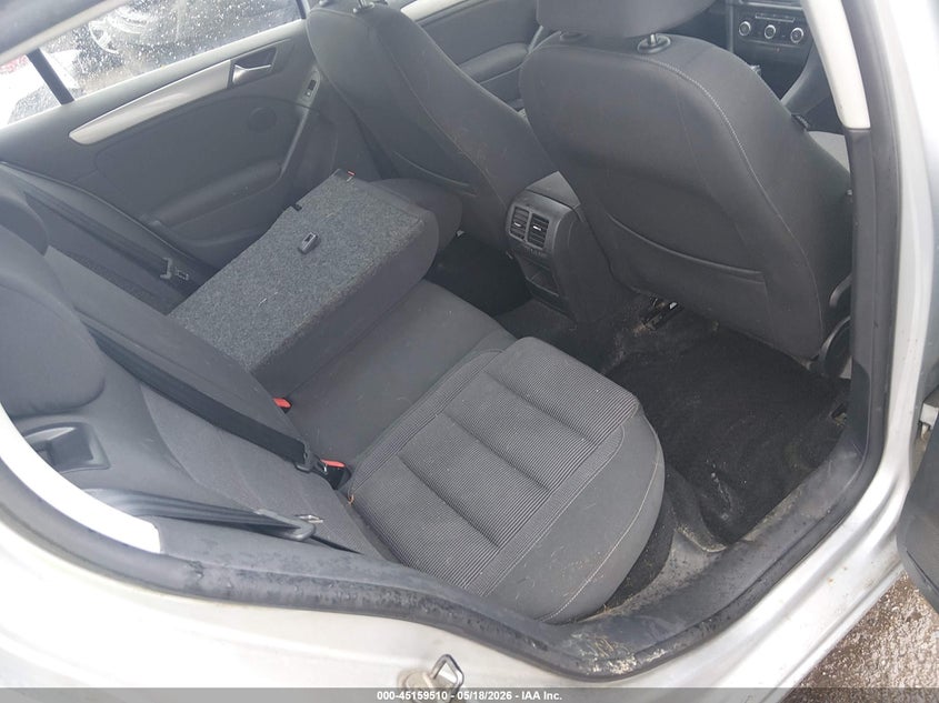 2012 Volkswagen Golf 2.5L 4-Door VIN: WVWDB7AJ5CW215984 Lot: 45159510