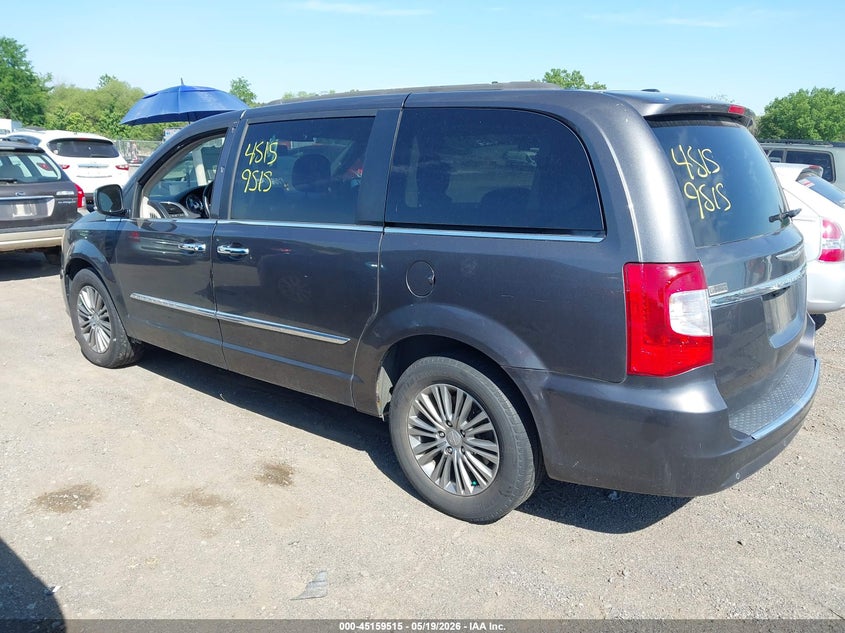 Vin: 2c4rc1cg4fr506653, lot: 45657179, chrysler town & country touring-l 20153