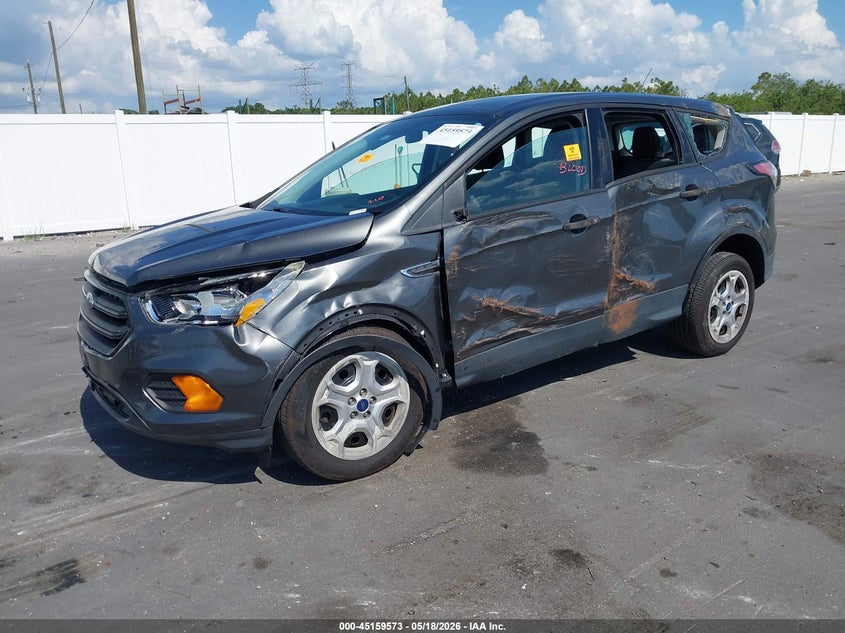 1FMCU0F76HUA88784 2017 Ford Escape S photo 1