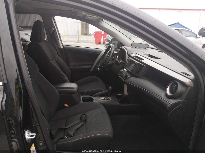 2018 TOYOTA RAV4 auction photo 5