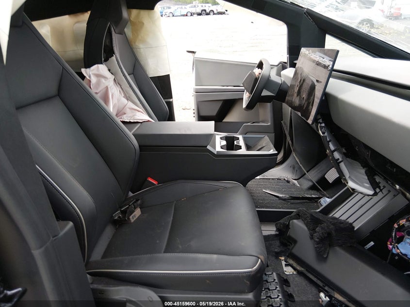 2026 TESLA CYBERTRUCK TRUCK ELECTRIC
