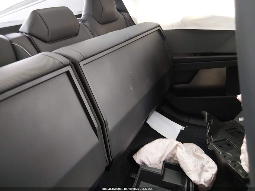 2026 Tesla Cybertruck Dual Motor All-Wheel Drive/Premium All-Wheel Drive VIN: 7G2CEHED1TA089148 Lot: 45159600