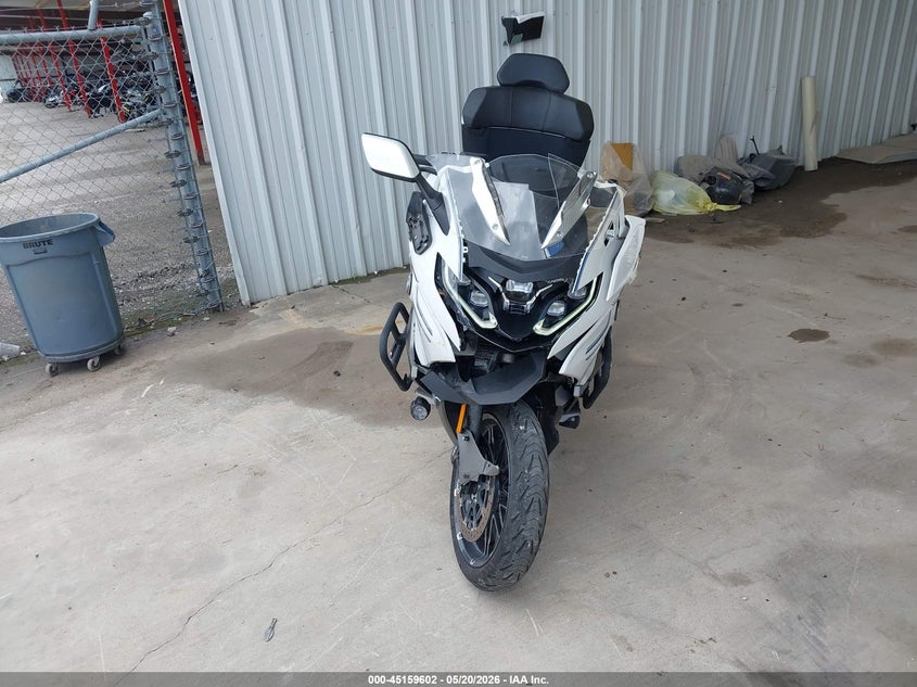 2022 BMW K 1600 SPORT_BIKE 6