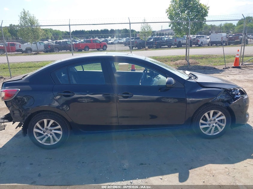 2012 Mazda 3 2.0 Azda3 I Touring Black Lot 111045159624 Vin JM1BL1VF6C1512427