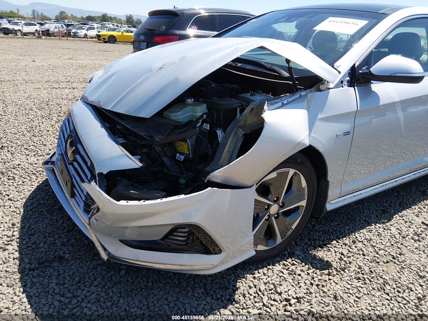 VIN KMHE34L38KA091098 2019 HYUNDAI SONATA HYBRID LIMITED