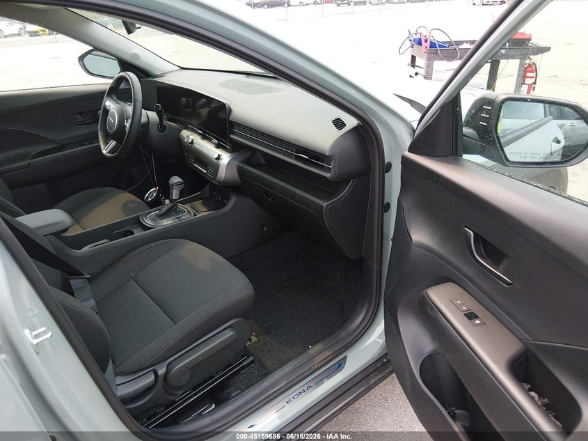 2026 HYUNDAI KONA auction photo 5