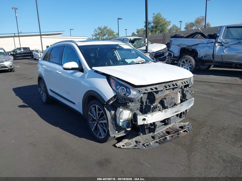 Vin: kndcc3lc9m5482245, lot: 45657382, kia niro touring 2021 img_1