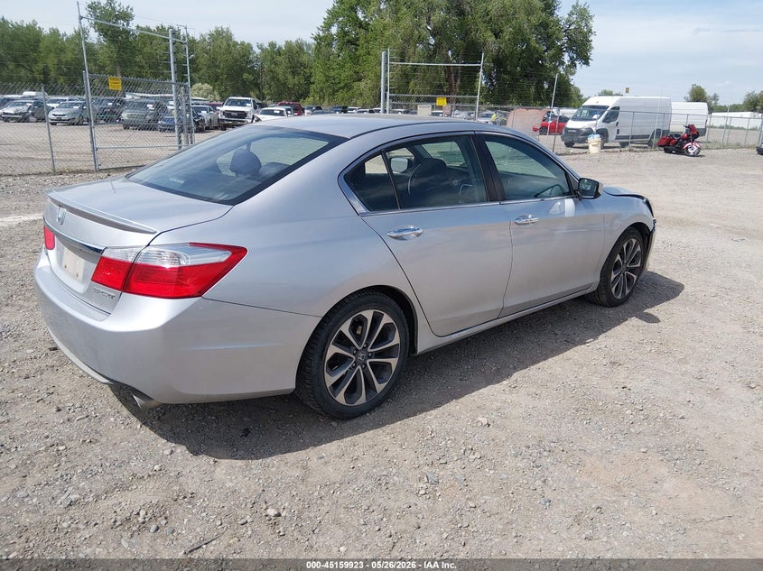 2015 HONDA ACCORD auction photo 4