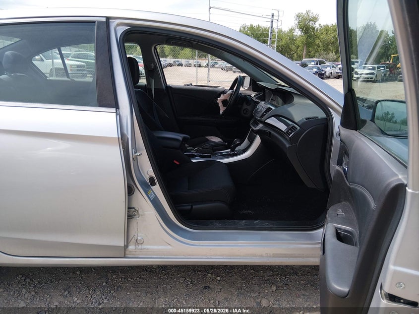 2015 HONDA ACCORD auction photo 5