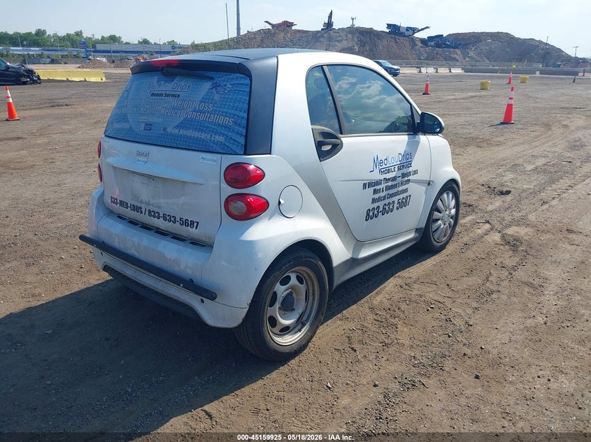 Vin: wmeej3ba9fk809845, lot: 45657589, smart fortwo pure 20154