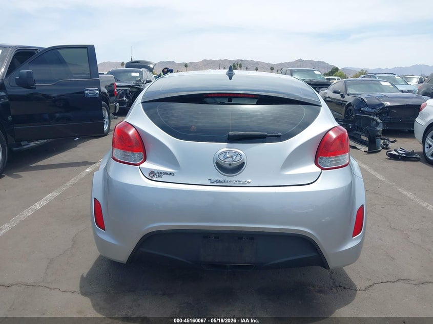 2015 Hyundai Veloster VIN: KMHTC6AD5FU240750 Lot: 45160067