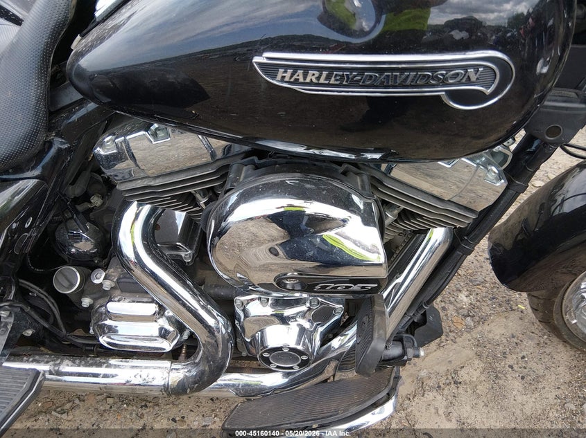 2016 Harley-Davidson Flrt Free Wheeler VIN: 1HD1MCM13GB854233 Lot: 45160140