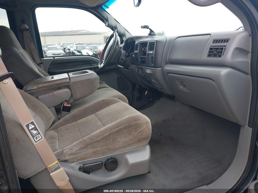 2002 FORD EXCURSION auction photo 5
