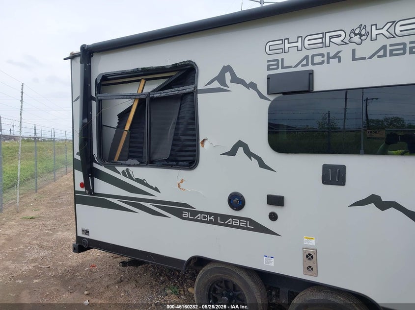 2025 JEEP FOREST RIVER CHEROKEE TRAILER N/A