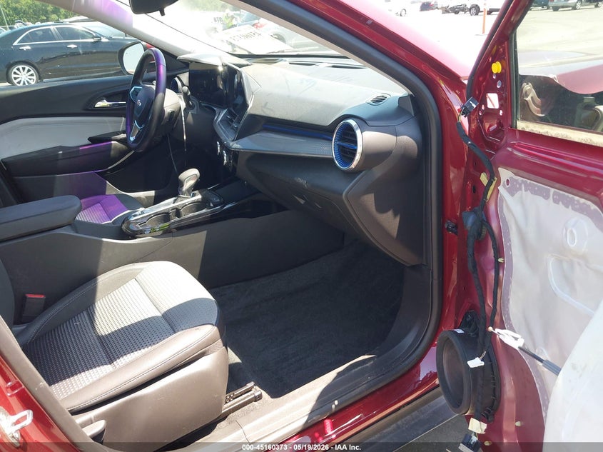 2024 CHEVROLET TRAX auction photo 5