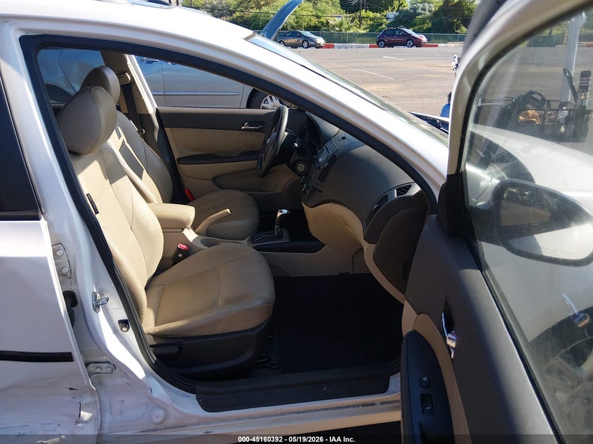2011 HYUNDAI ELANTRA TOURING auction photo 5