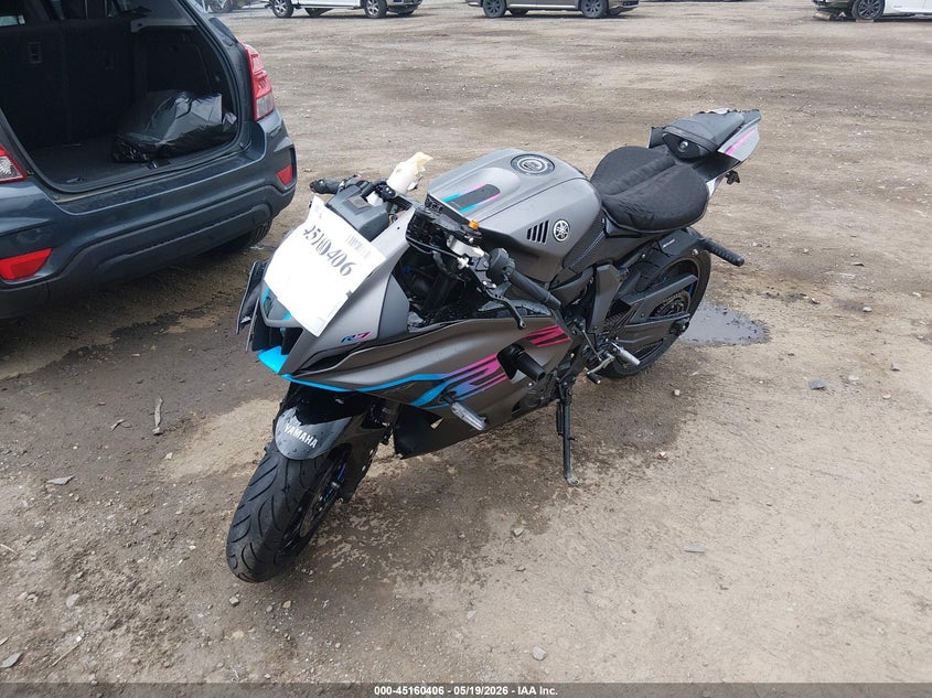 YAMAHA YZFR7 2024