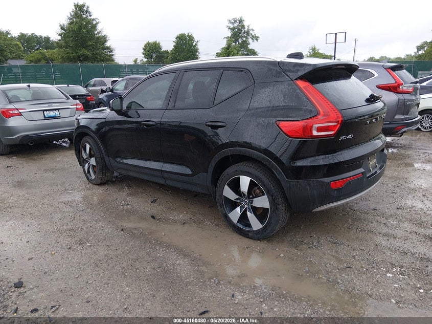 Vin: yv4162uk1l2276736, lot: 45658144, volvo xc40 t5 momentum 20203
