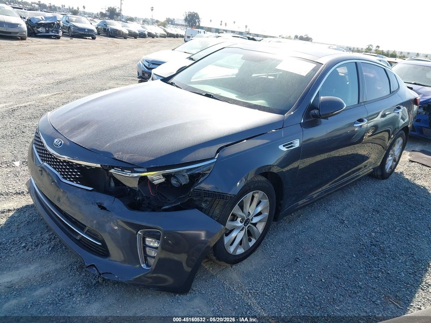 Vin: 5xxgt4l37jg237104, lot: 45658196, kia optima s 20182