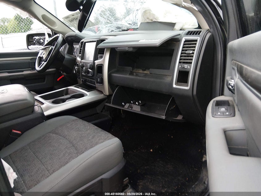 2016 RAM 1500 PICKUP 3.6L V-6 DOHC, VVT, 305HP