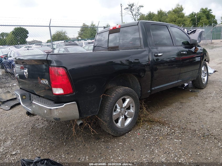 2016 RAM 1500 — zdjęcie 4