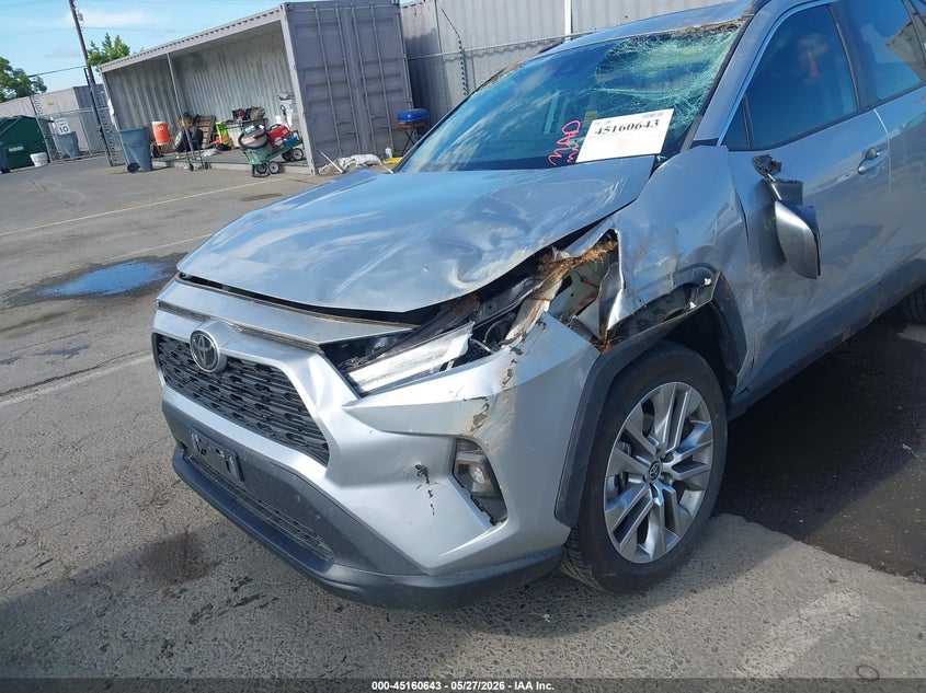 AtlanticExpress - Toyota RAV4
