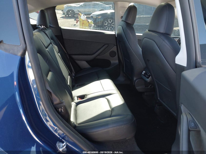 2023 TESLA MODEL Y auction photo 8